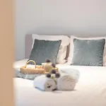 85 - Stylish For 6 In A Car-free Domain In Apartment *