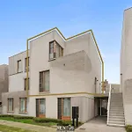 Apartment 85 - Stylish For 6 In A Car-free Domain In *